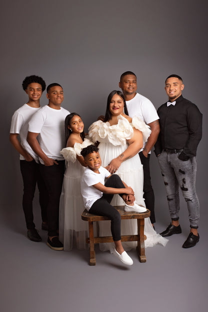 Full Family Photo Shoot (20 Images)